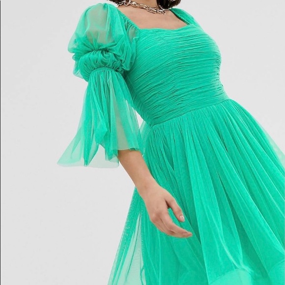 COPY - Ruched and square neck mini dress with structured hem in green - Picture 5 of 7